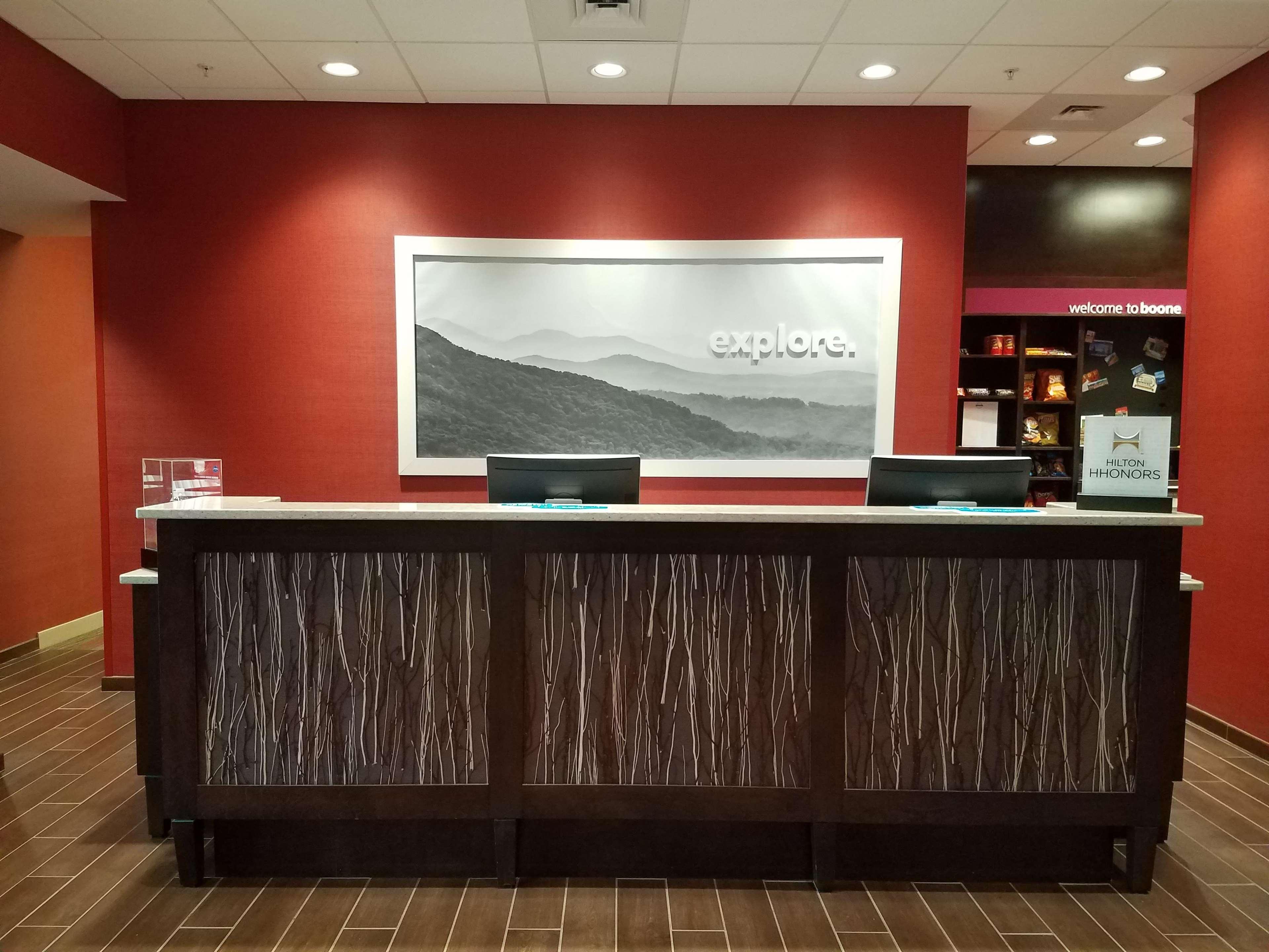 Hampton Inn & Suites Boone, Nc Екстериор снимка